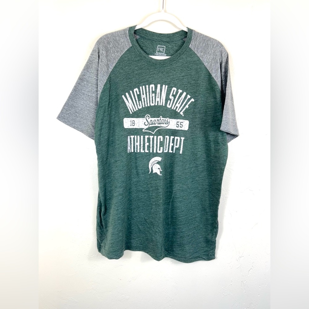 ⭐️3 items for $25 Michigan State Spartans T- shirt